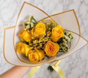 Tenemos para ti Arreglos Florales, Coronas Funebres, Ramos de Rosas, Domicilios hoy mismo, pagos en línea, contacto 3015212467, Floristerías en Cartagena.